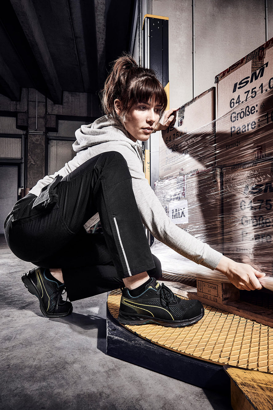 Puma Fuse Knit Black WNS Low S1P dame sikkerhedssko