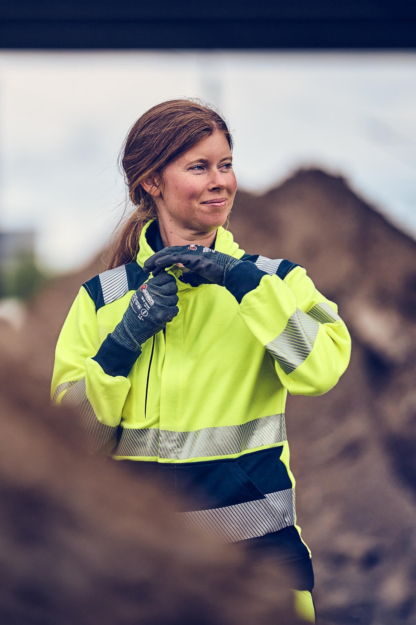Flammehæmmende dame hoodjakke i hivis gul og navy